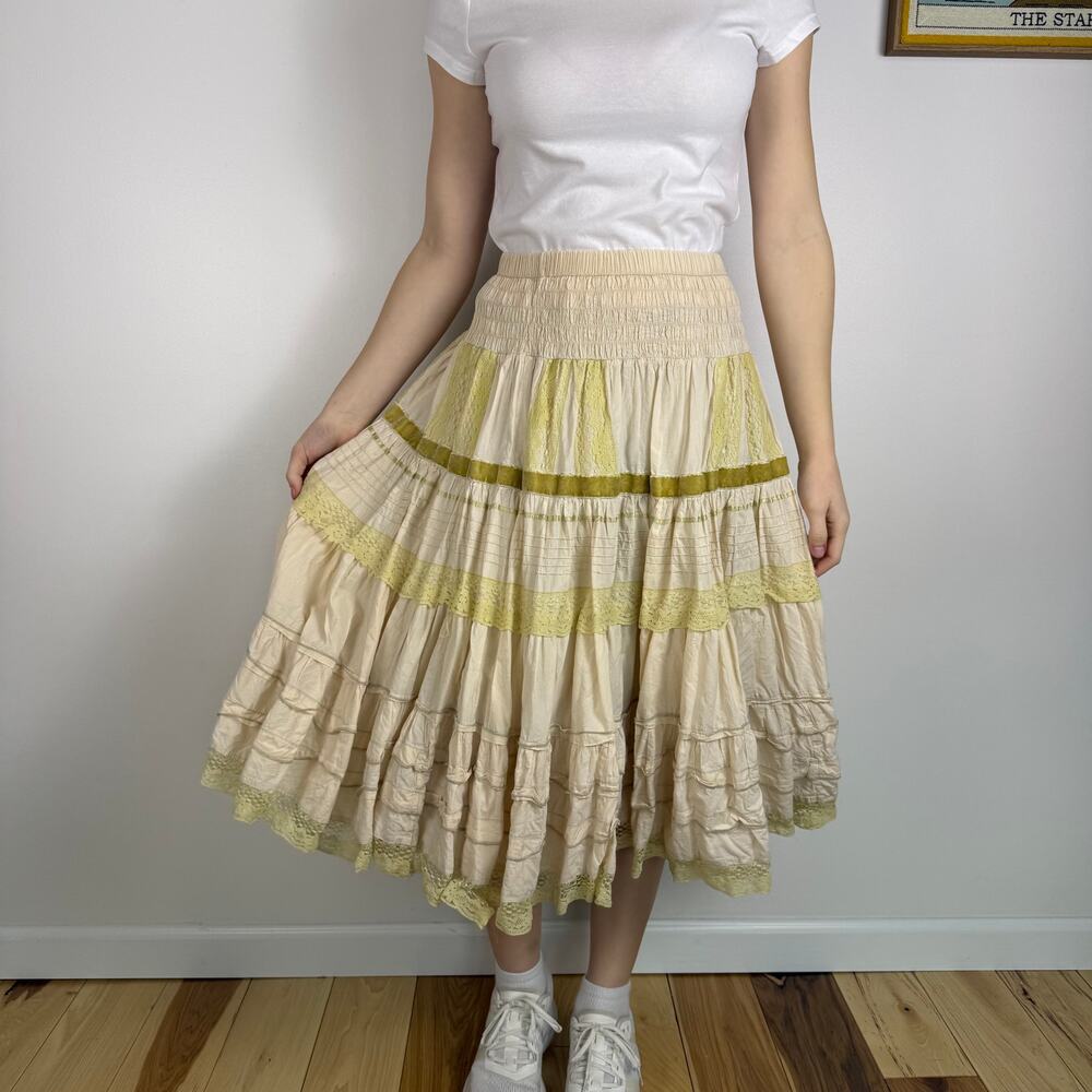 REMANIKA GIRL CIRCLE SKIRT SIZE SMALL / MEDIUM CREAM YELLOW
